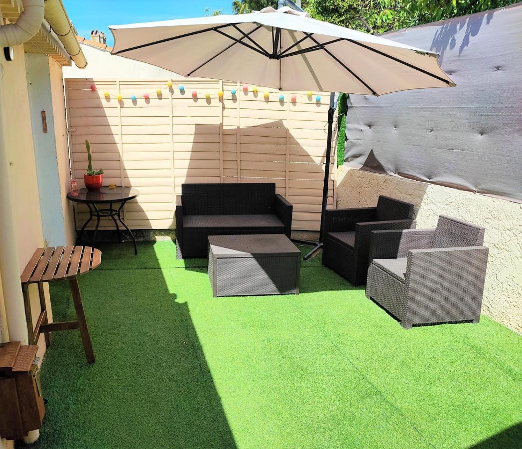Maison T2 Proche Mer Jardin Spa Jacuzzi Et Parking Six-Fours-les-Plages Exteriör bild